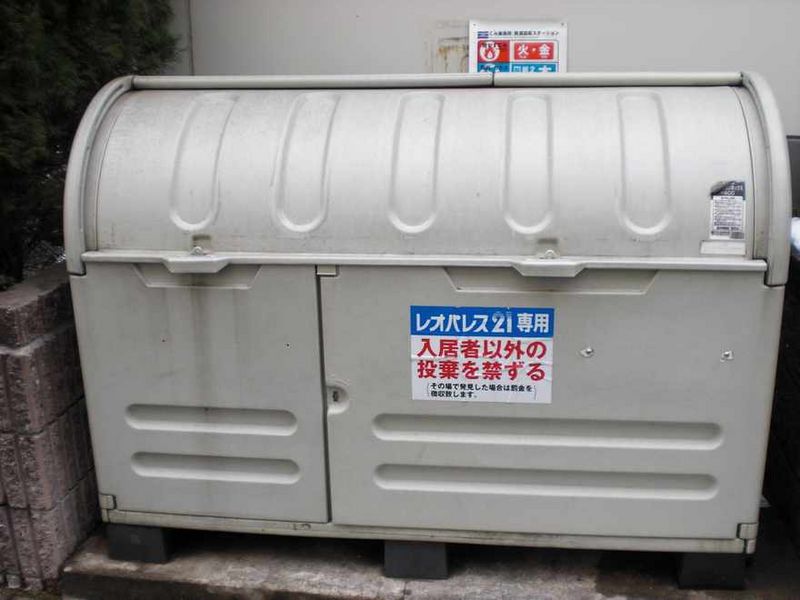 レオパレス山中 共用部分