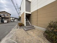 レオパレスパーク エントランス