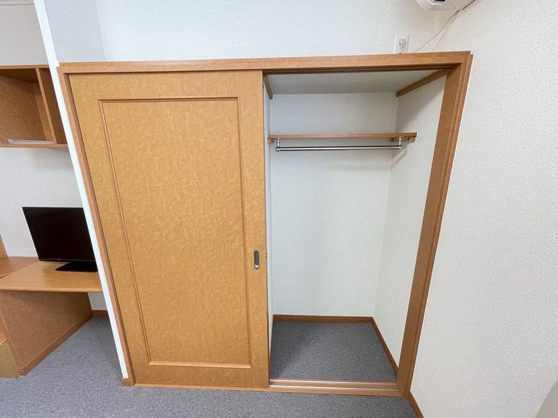レオパレスＴＫすずめ 収納