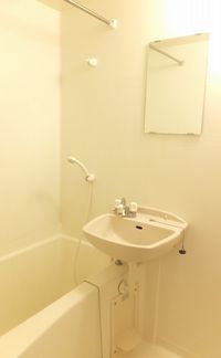 レオパレスサンライズアオキ 風呂
