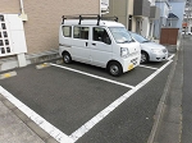 レオパレス連坊 駐車場