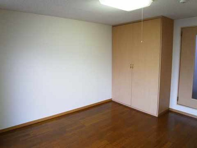 レオパレスハル 居間