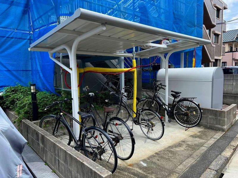 レオパレスバーサトル 共用部分