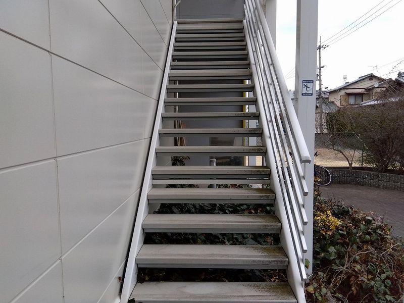 レオパレス志度 共用部分