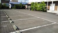 レオパレスＩ 駐車場